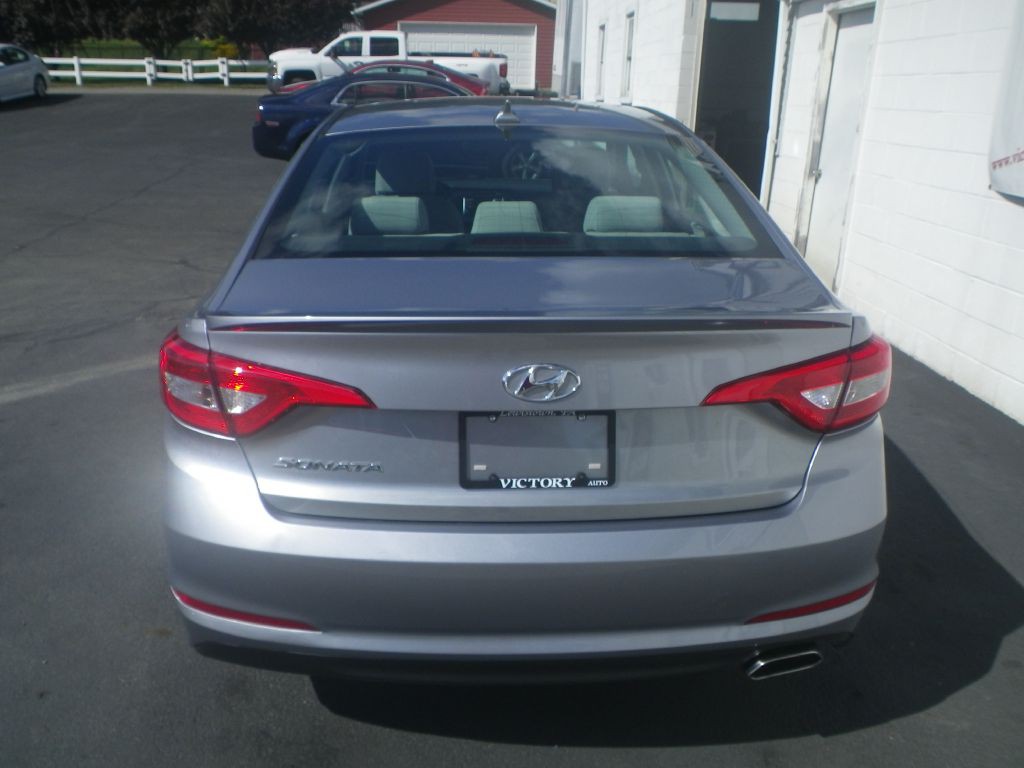 2017 Hyundai Sonata Image 5