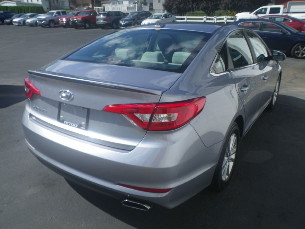 2017 Hyundai Sonata Image 6