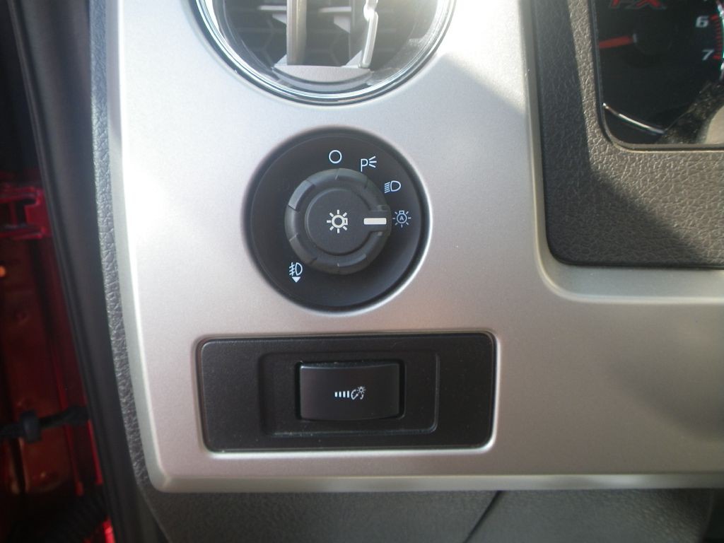 2013 Ford F-150 Image 18