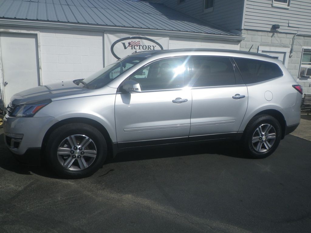 2017 Chevrolet Traverse Image 1