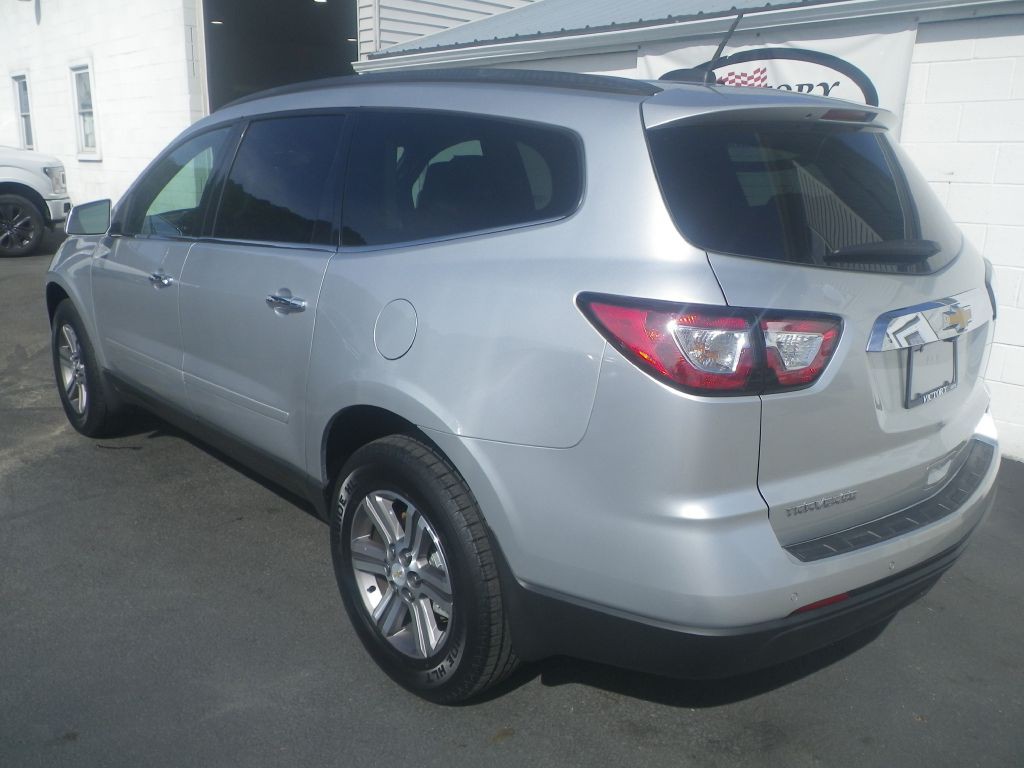 2017 Chevrolet Traverse Image 4