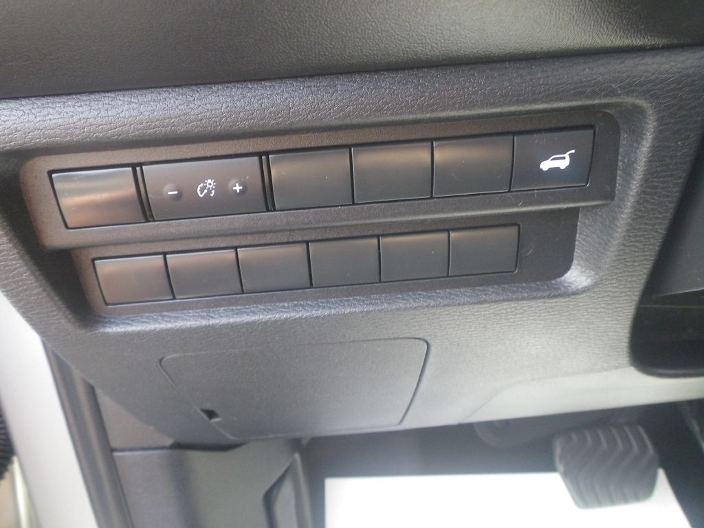 2022 Mitsubishi Outlander Image 14