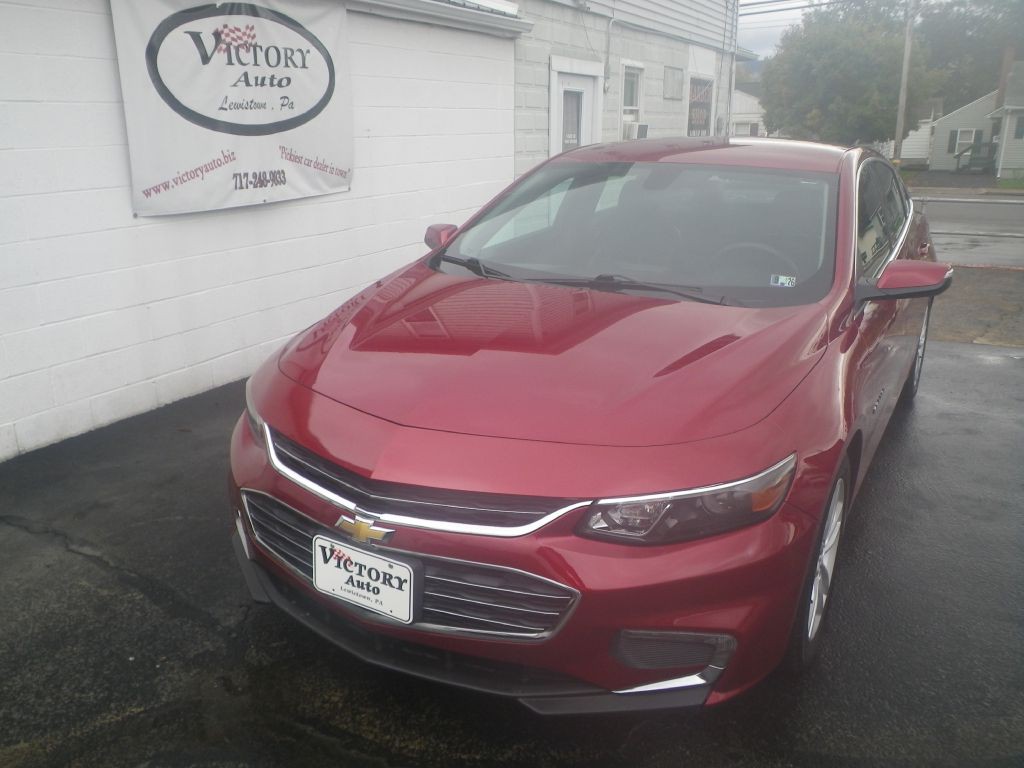 2017 Chevrolet Malibu Image 3