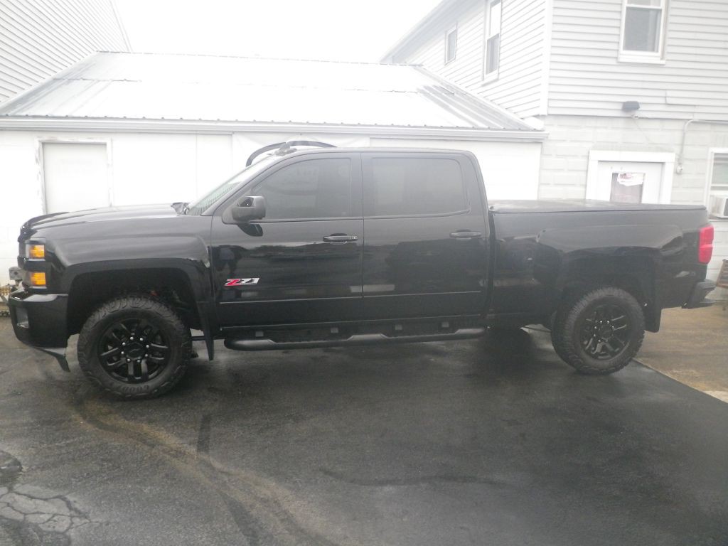 2016 Chevrolet Silverado 1500 Image 1