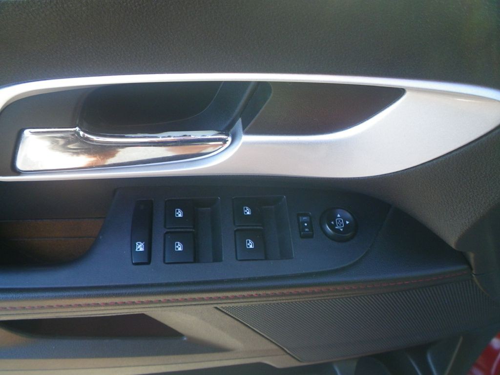 2011 Chevrolet Equinox Image 11