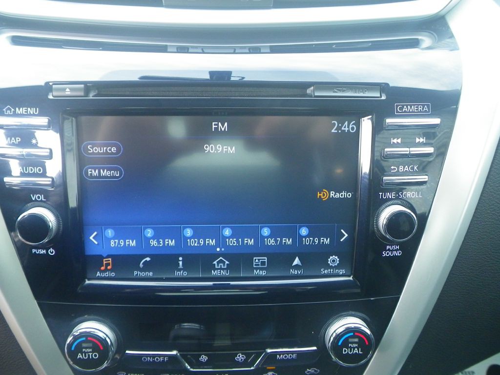2017 Nissan Murano Image 21
