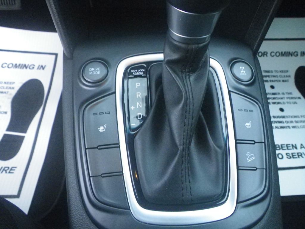2019 Hyundai Kona Image 17