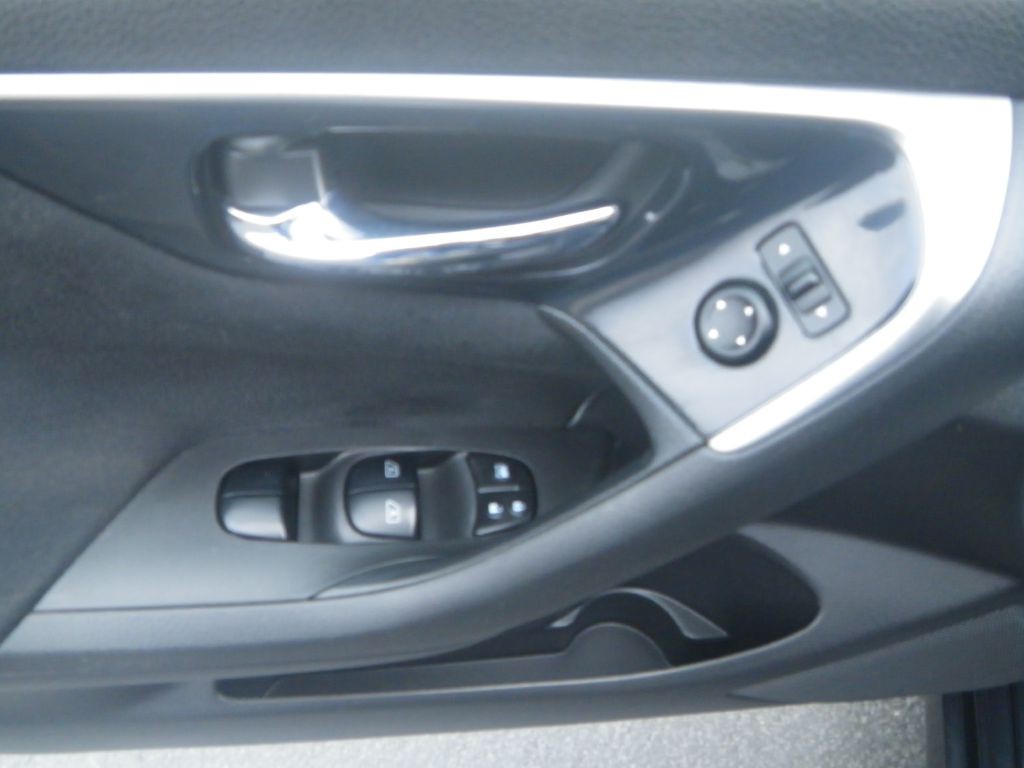 2014 Nissan Altima Image 9