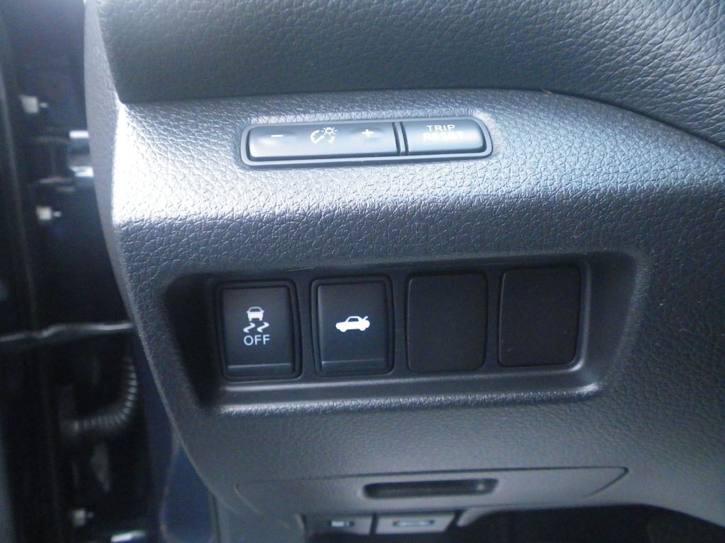 2014 Nissan Altima Image 10