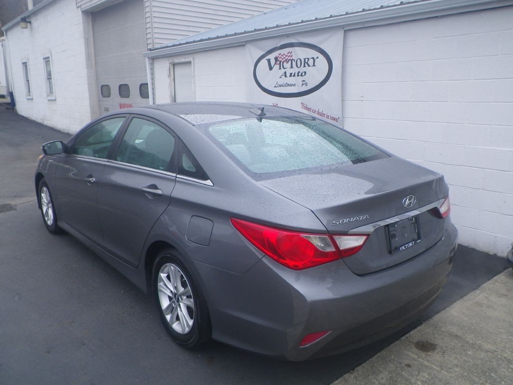 2014 Hyundai Sonata Image 4