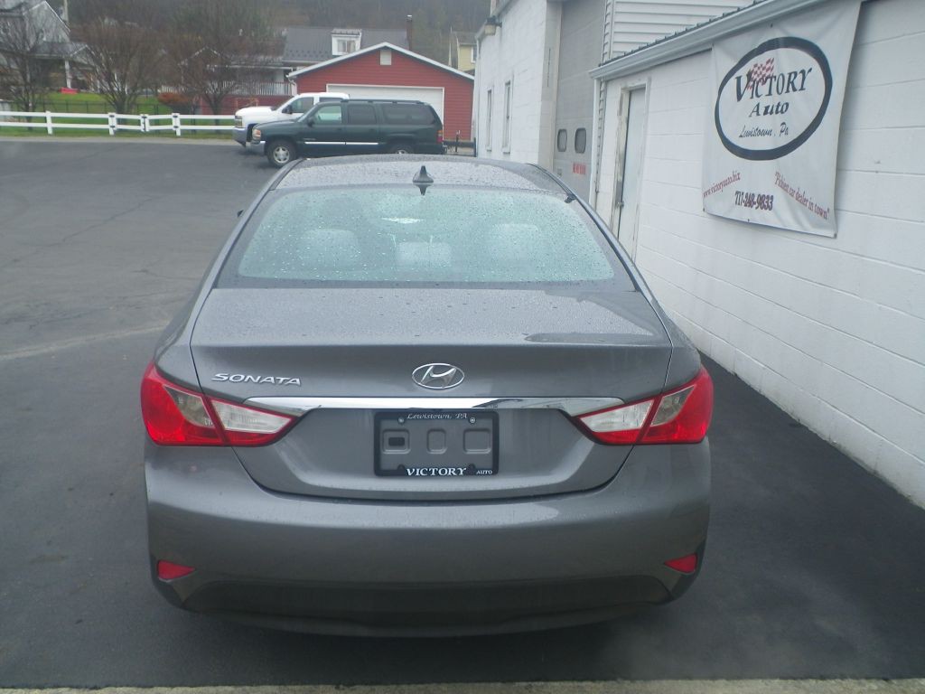 2014 Hyundai Sonata Image 5