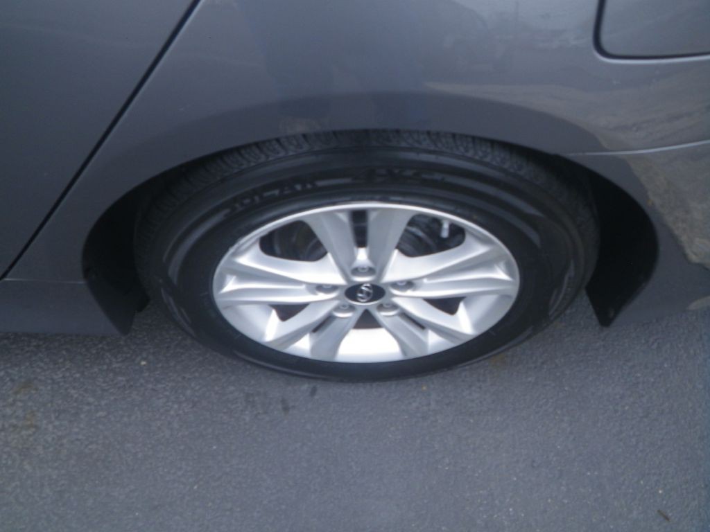 2014 Hyundai Sonata Image 7