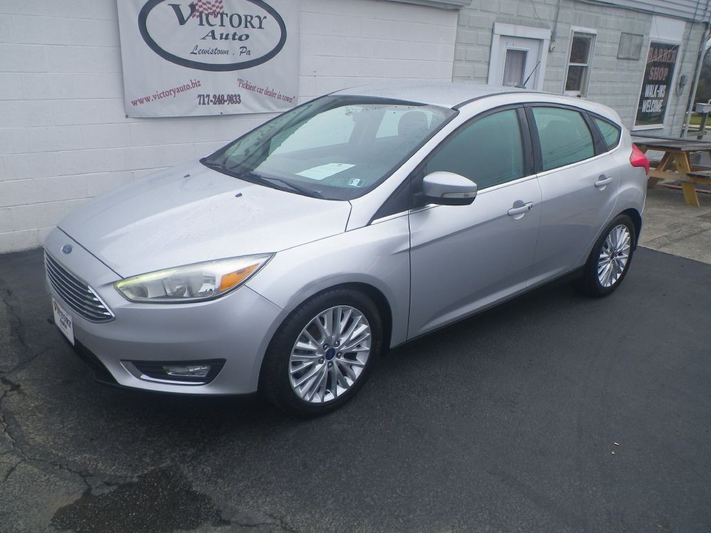 2015 Ford Focus Image 1