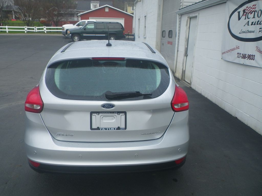 2015 Ford Focus Image 4