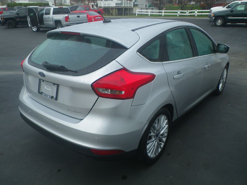 2015 Ford Focus Image 5