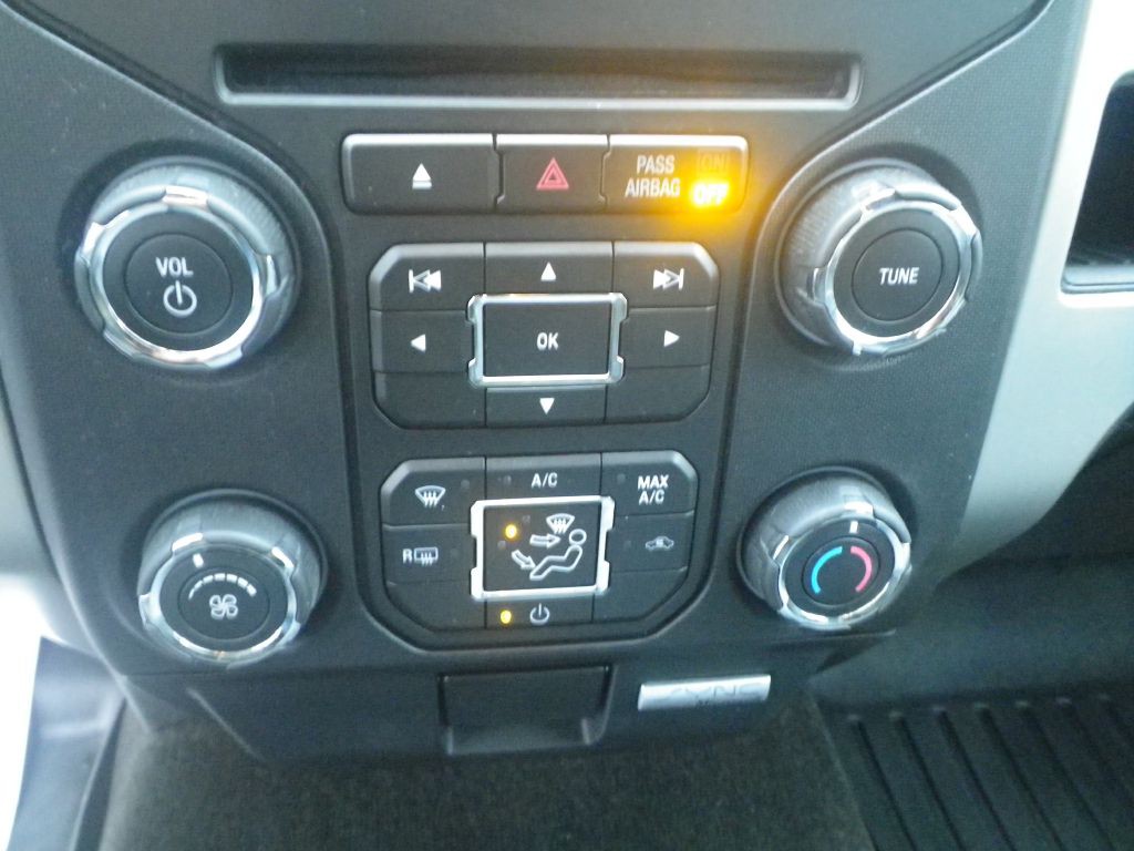 2014 Ford F-150 Image 21