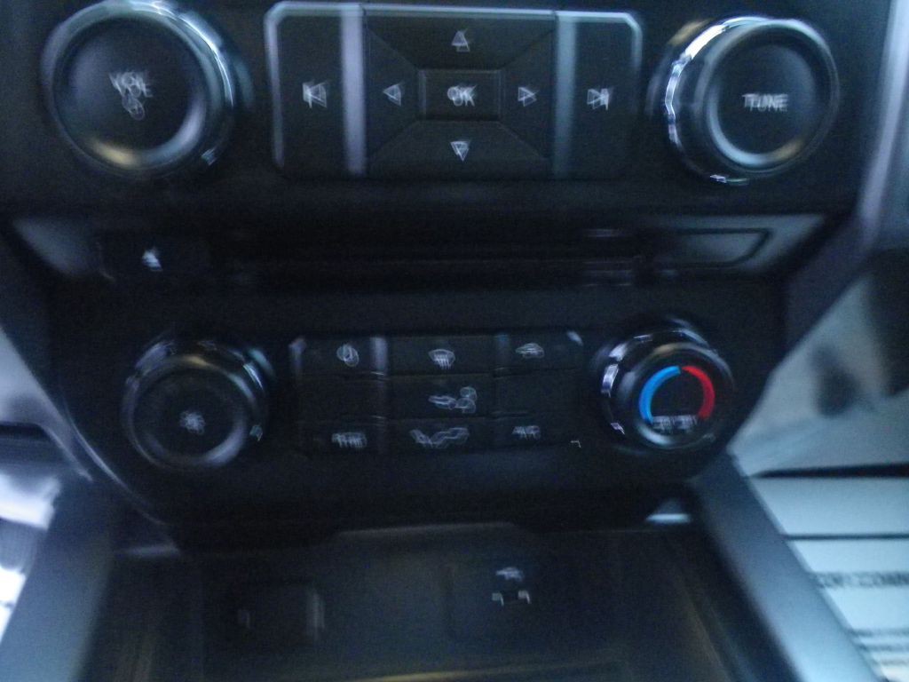 2016 Ford F-150 Image 20