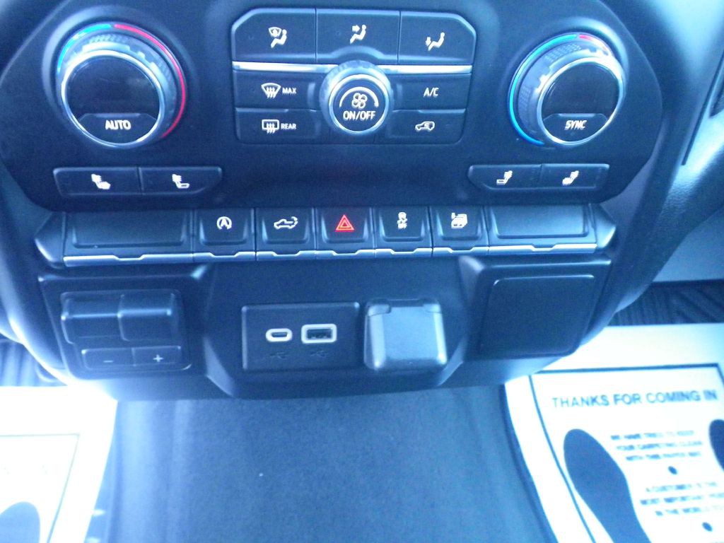 2019 Chevrolet Silverado 1500 Image 16