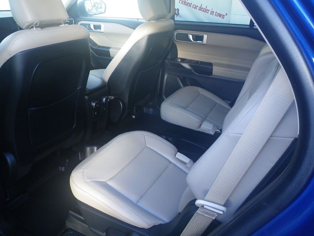 2020 Ford Explorer Image 9
