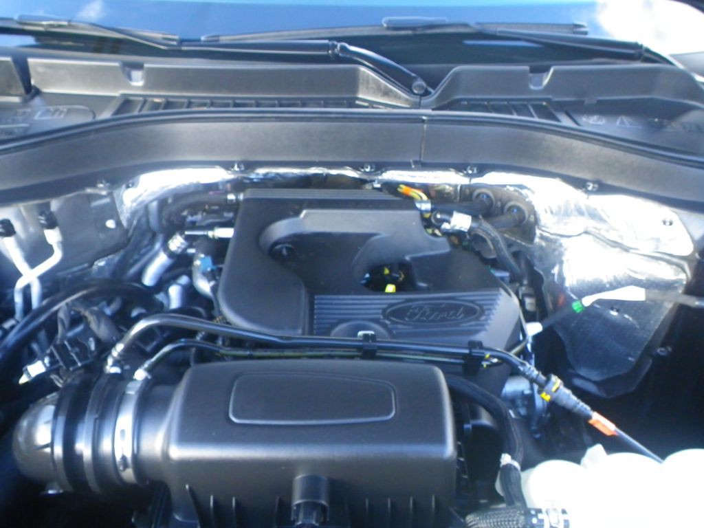 2020 Ford Explorer Image 20