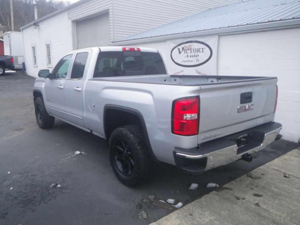 2018 GMC Sierra Image 4