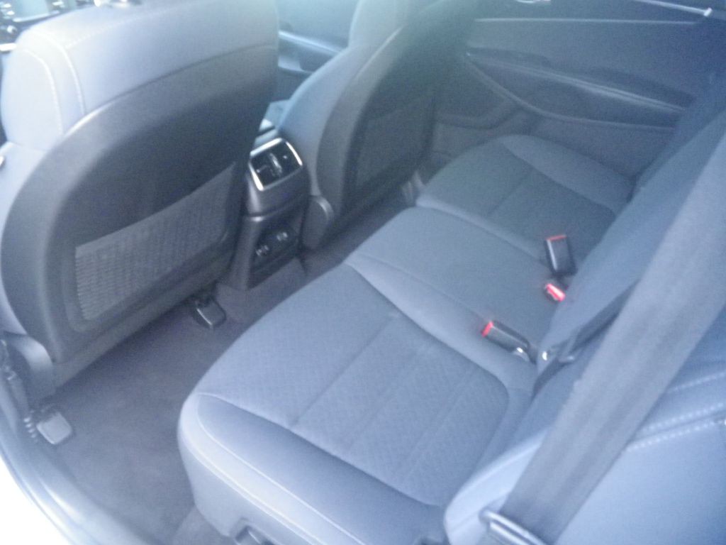 2017 Kia Sorento Image 9