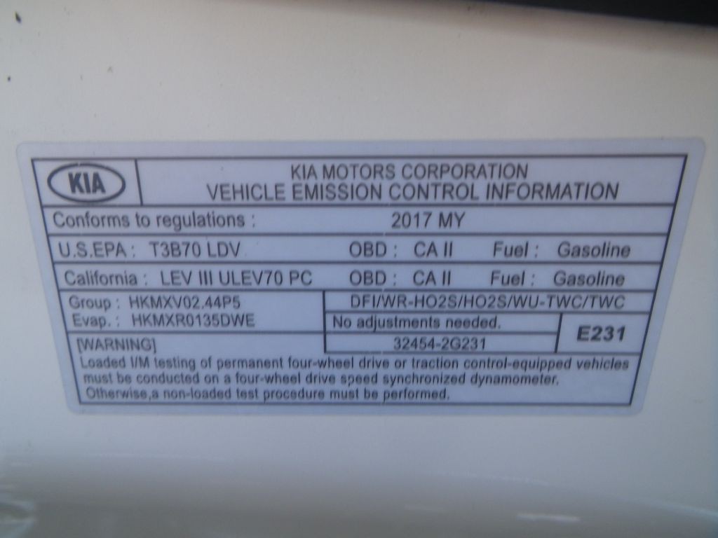 2017 Kia Sorento Image 18