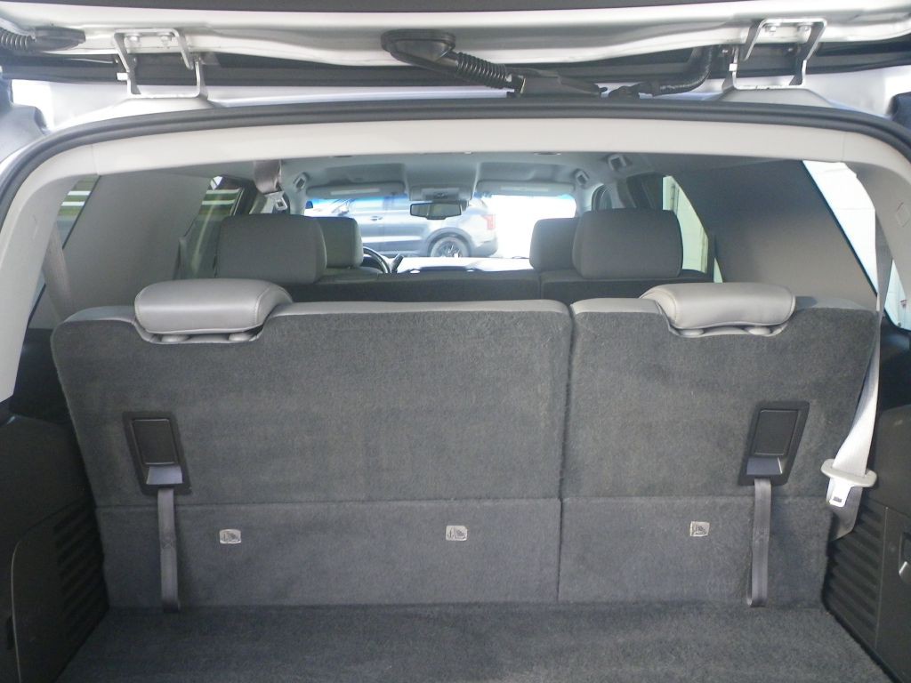 2015 Chevrolet Tahoe Image 7