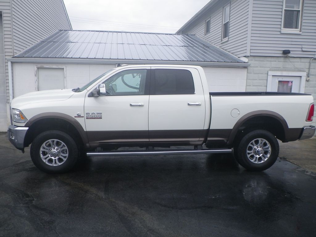 2018 RAM 2500 Image 2