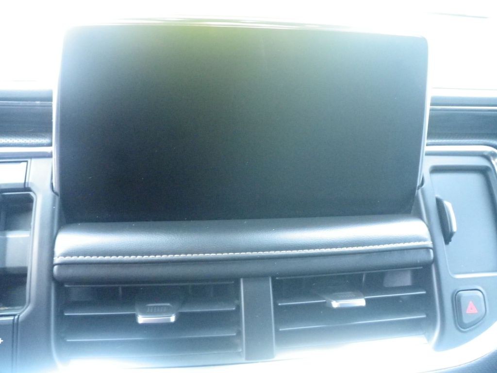 2022 GMC Yukon Image 14