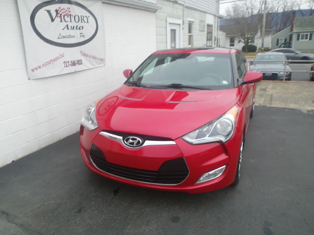 2013 Hyundai Veloster Image 3