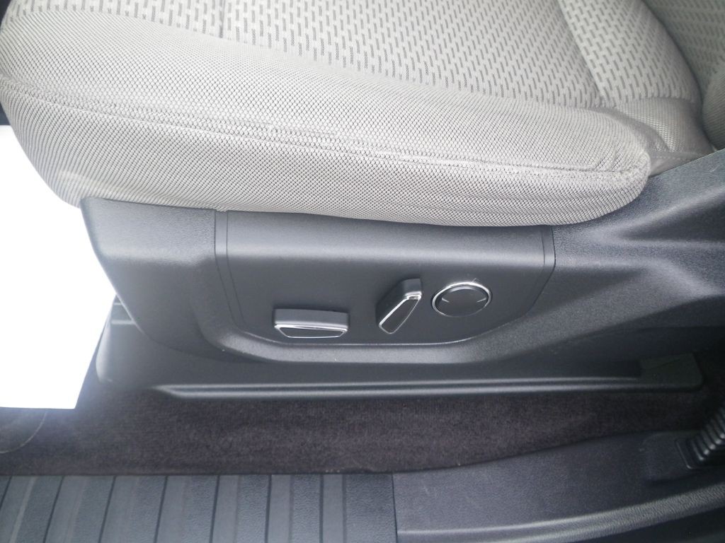 2016 Ford F-150 Image 11