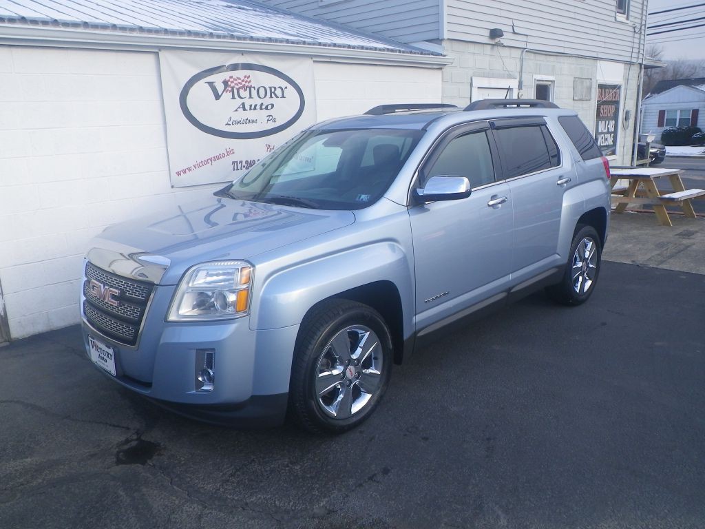 2015 GMC Terrain Image 2