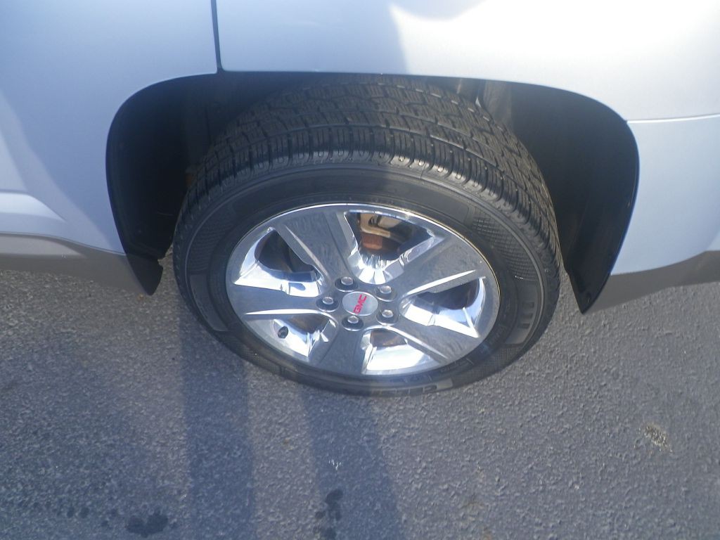 2015 GMC Terrain Image 8