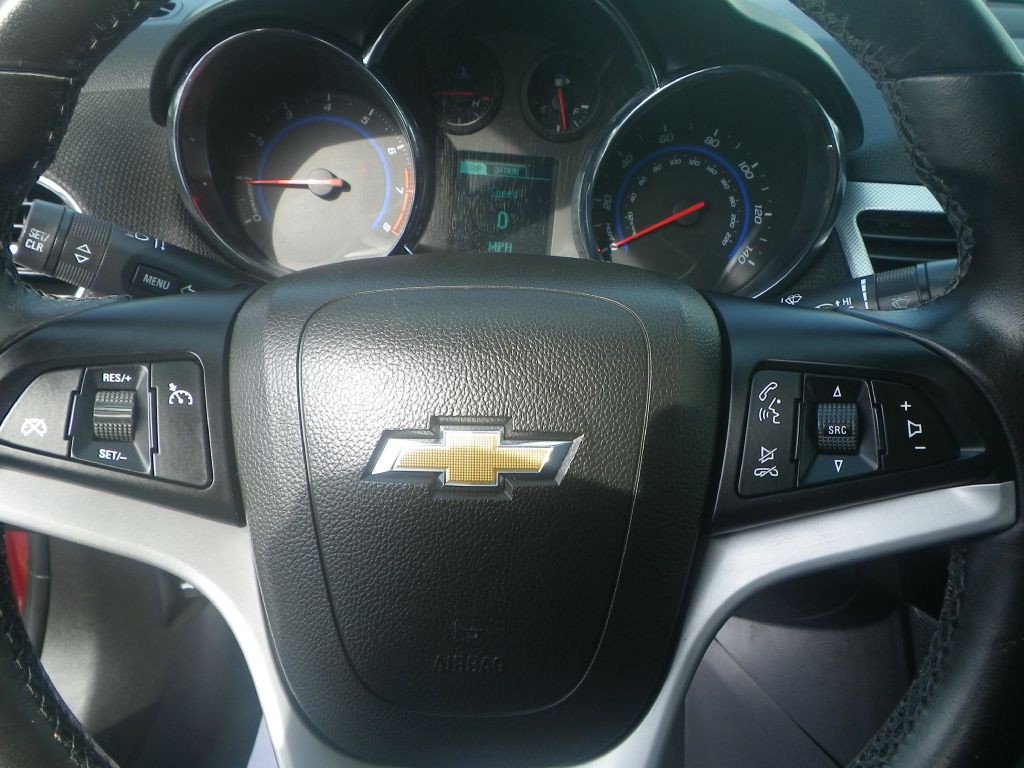 2015 Chevrolet Cruze Image 16