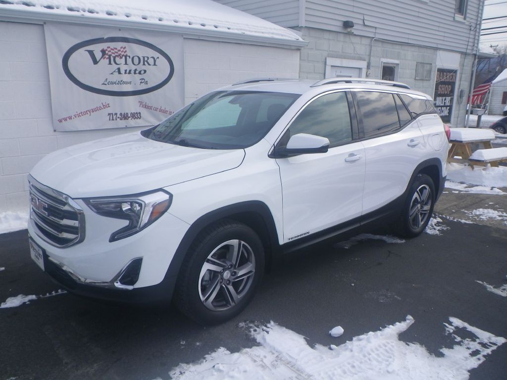 2018 GMC Terrain Image 2