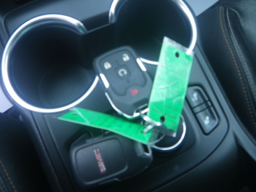 2018 GMC Terrain Image 17