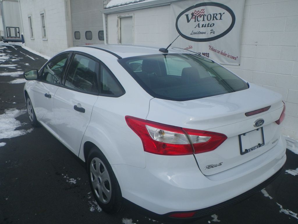 2012 Ford Focus Image 4