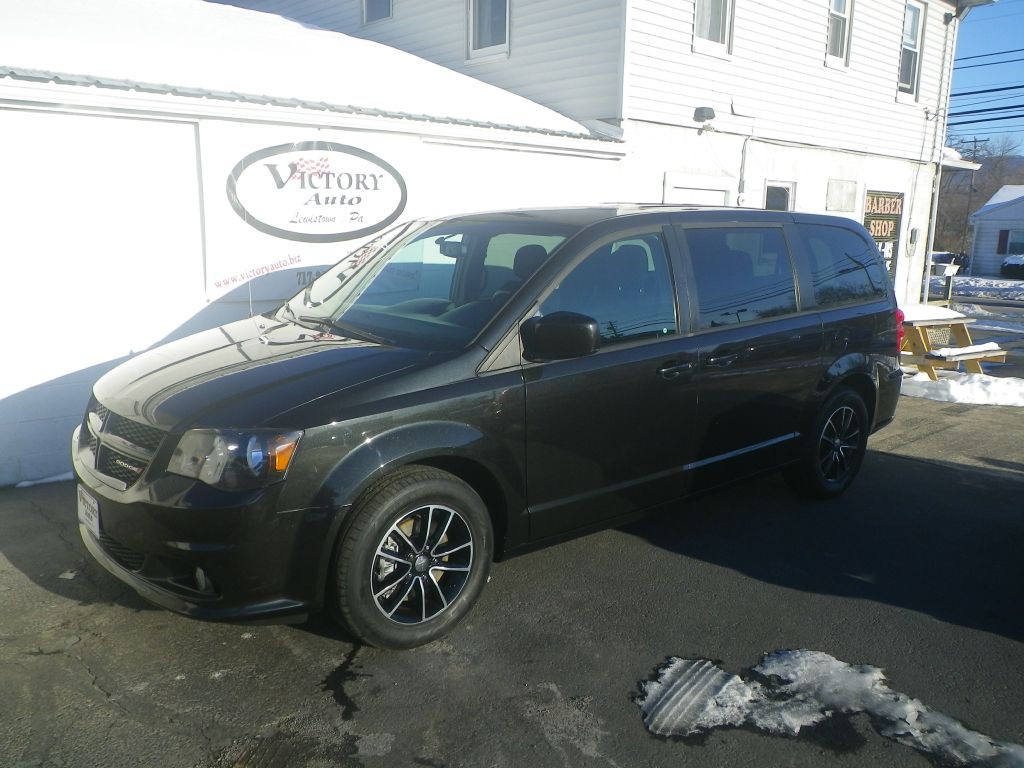 2018 Dodge Grand Caravan Image 2