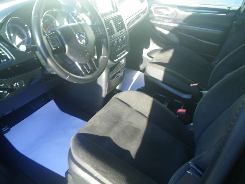 2018 Dodge Grand Caravan Image 9