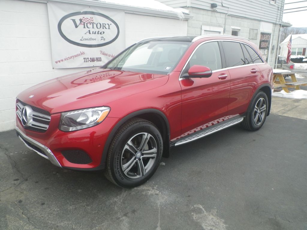 2016 Mercedes-Benz GLC-Class Image 2