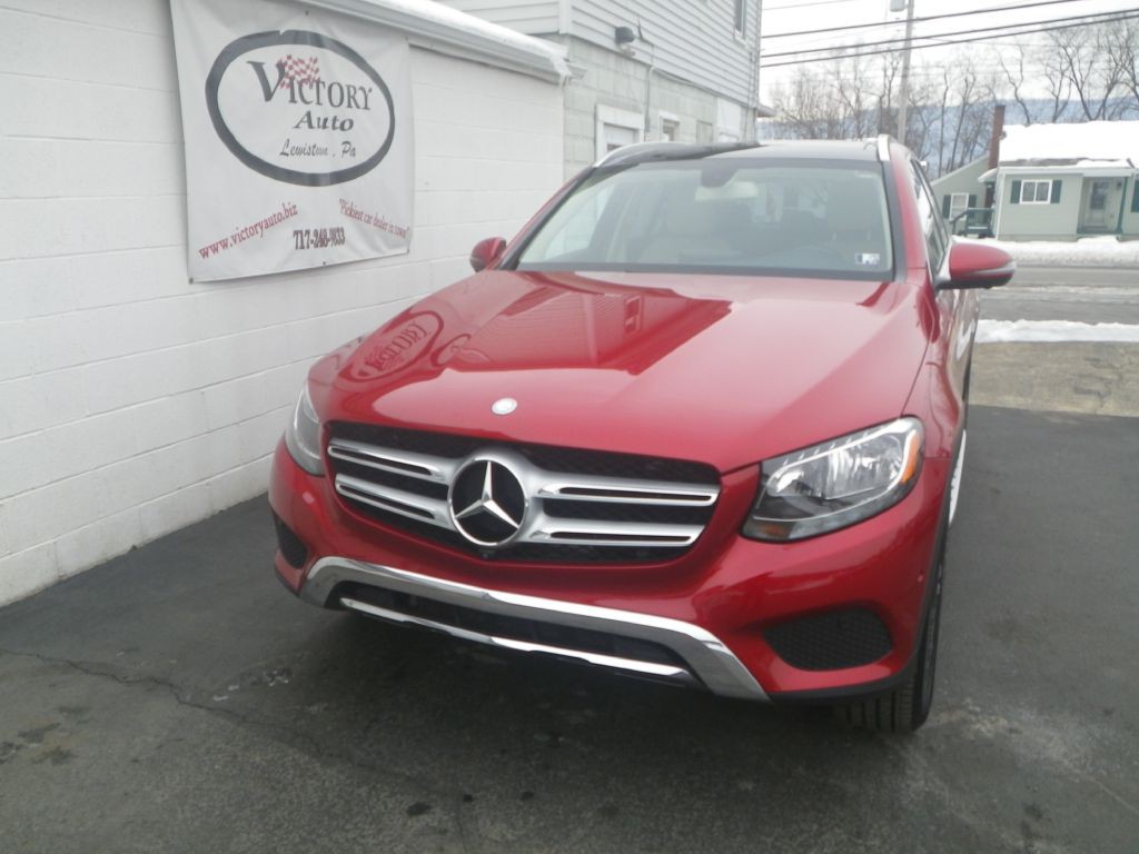 2016 Mercedes-Benz GLC-Class Image 3