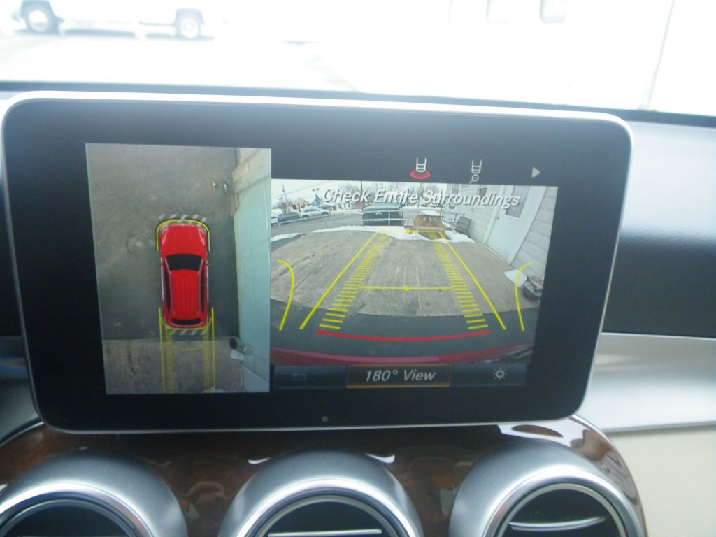 2016 Mercedes-Benz GLC-Class Image 19