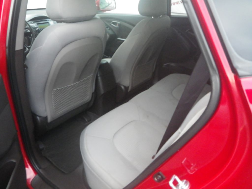 2014 Hyundai Tucson Image 9