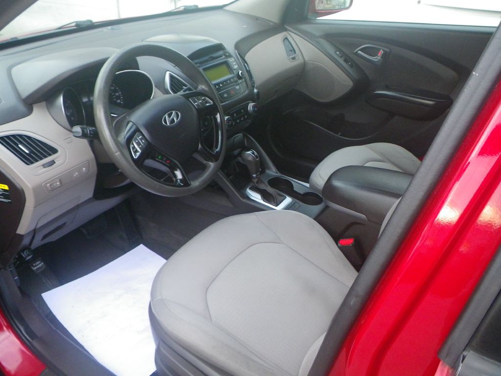 2014 Hyundai Tucson Image 10