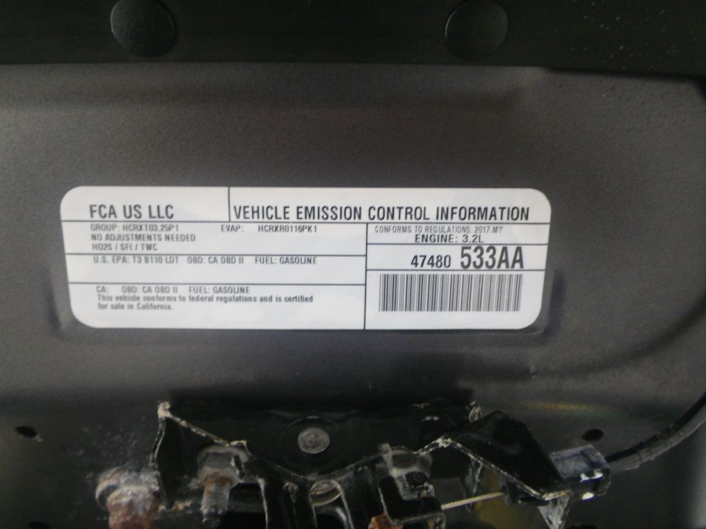 2017 Jeep Cherokee Image 19