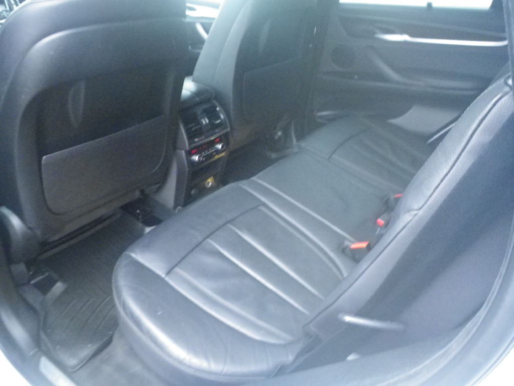 2017 BMW X5 Image 11