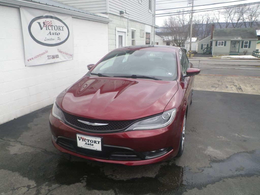 2015 Chrysler 200 Image 3