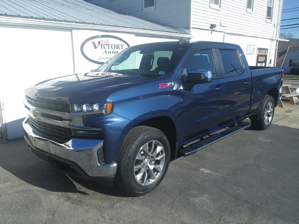 2021 Chevrolet Silverado 1500 Image 2