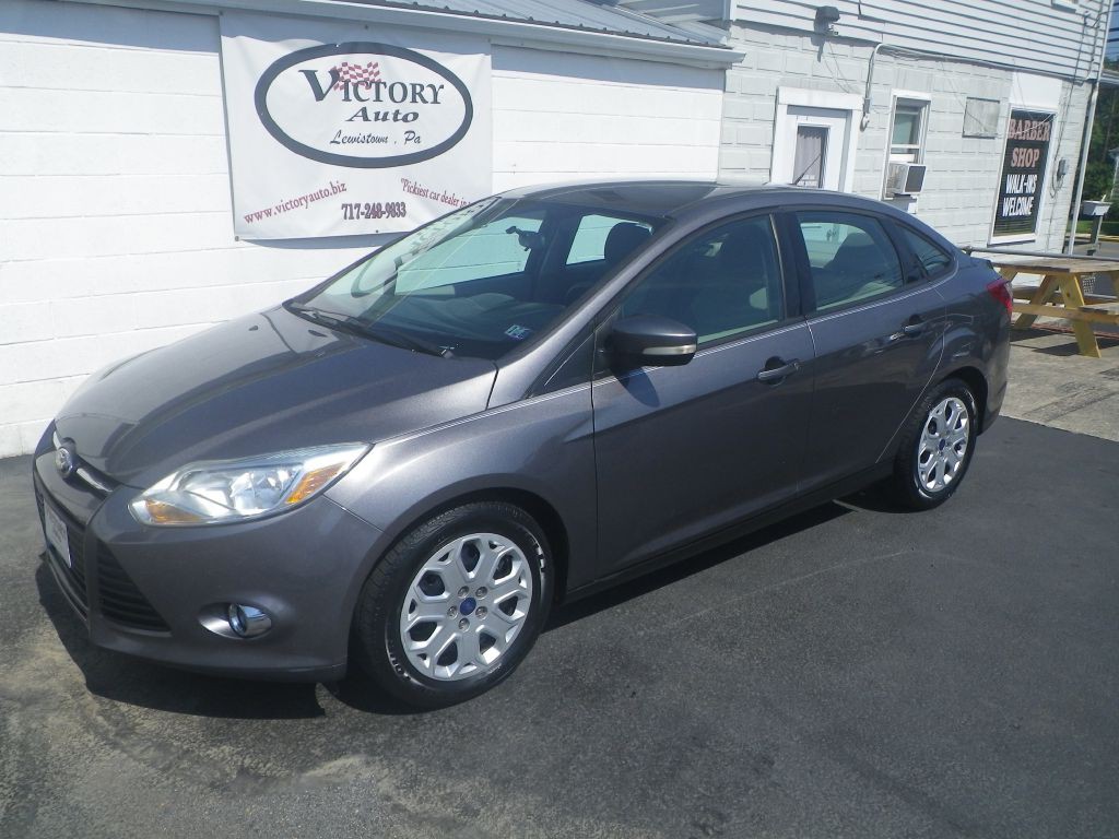 2012 Ford Focus Image 2